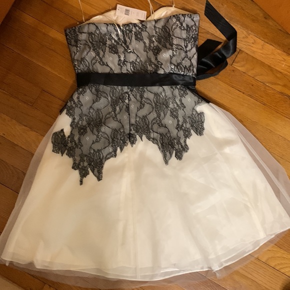 Cocktail dress - Picture 7 of 8